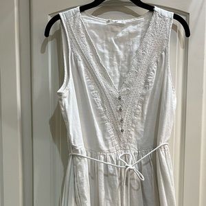 Knee length cotton v neck summer white dress